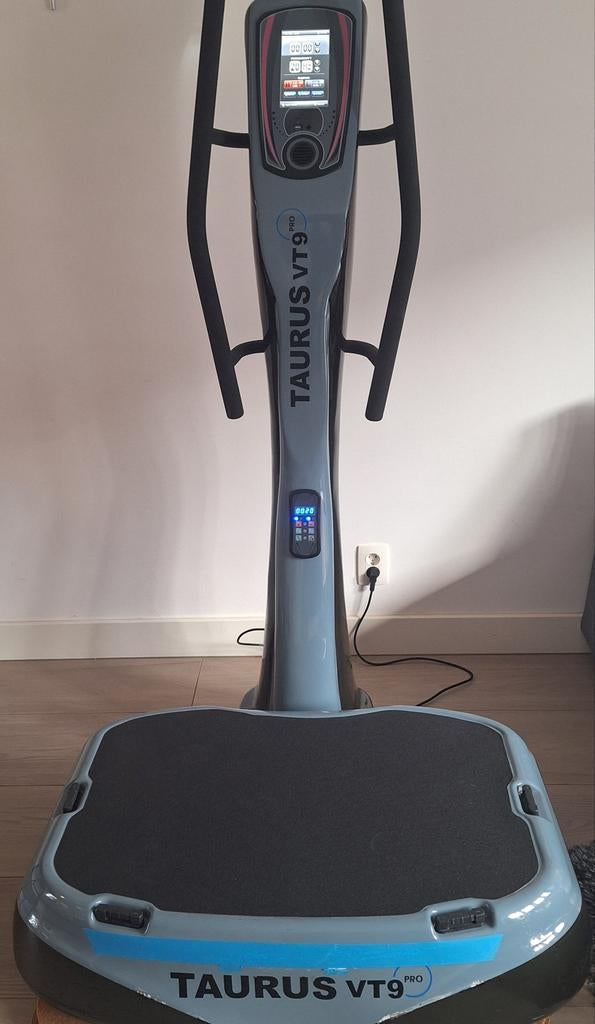 Taurus VT9 Pro trilplaat, Ophalen, Zo goed als nieuw, Benen, Trilplaat