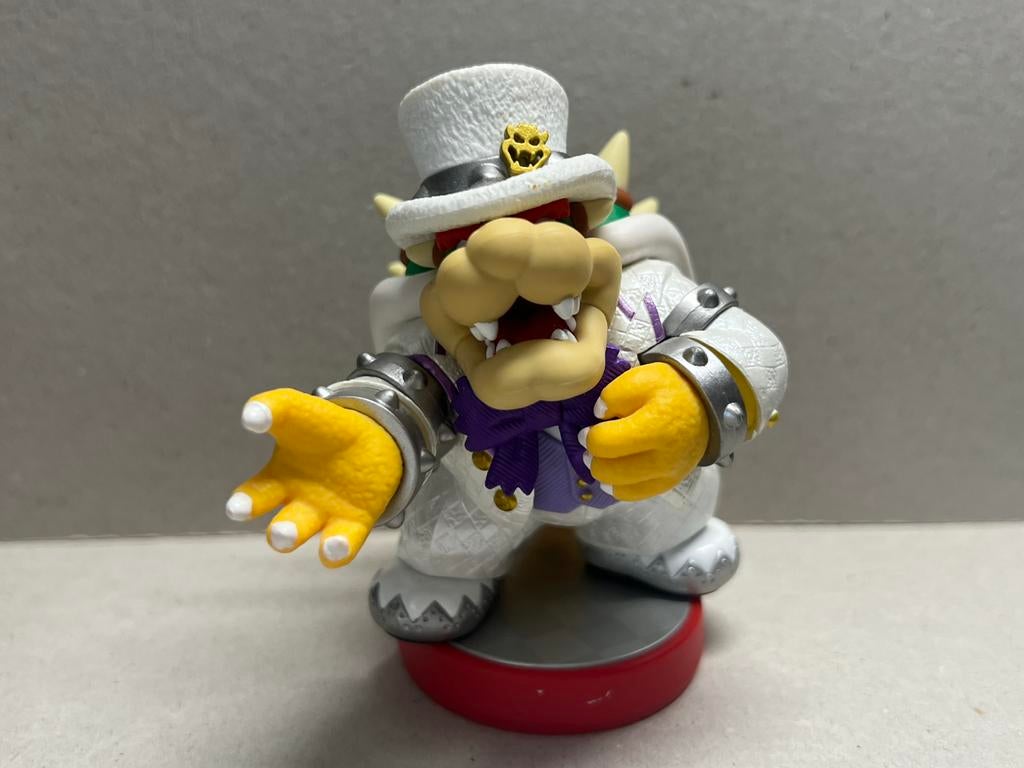 Amiibo Super Mario Bowser - Wedding Outfit, Avontuur en Actie, Gebruikt, 1 speler, Ophalen of Verzenden