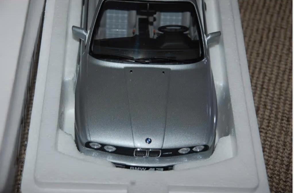 1:12 BMW M3 E30 silver Otto mobile G052 in doos WRH, Hobby en Vrije tijd, Modelauto's | 1:5 tot 1:12, Verzenden, Zo goed als nieuw