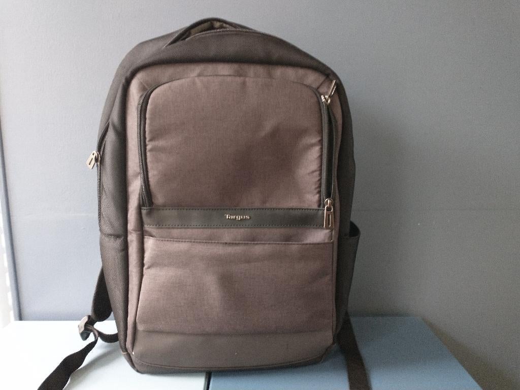 Laptop rugzak, Computers en Software, Laptoptassen, Ophalen, 17 inch of meer, Zo goed als nieuw, Rugzak