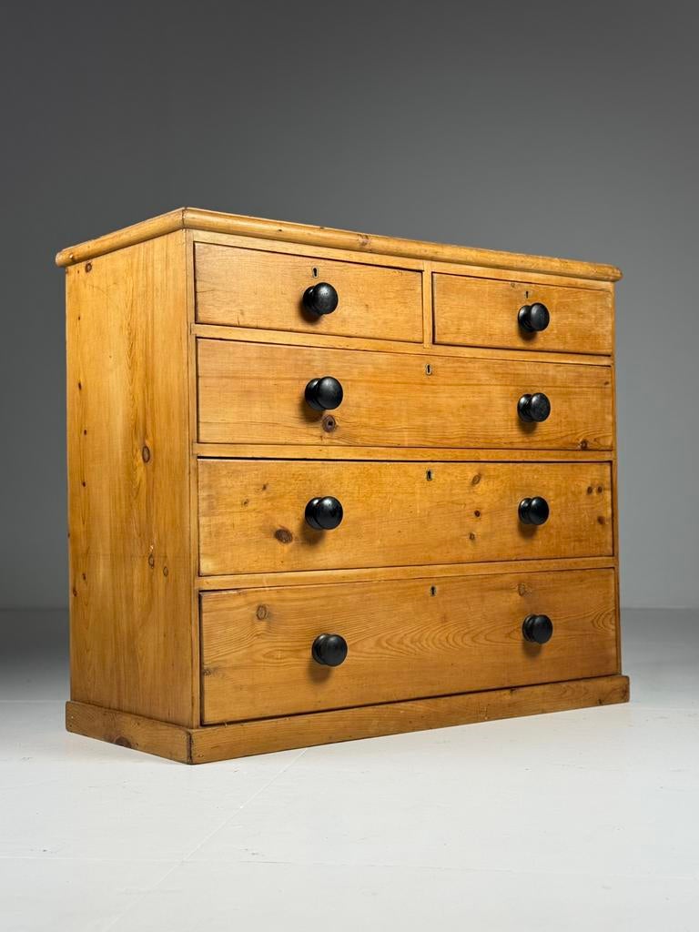 Grenen ladekast 19e eeuw antiek, Huis en Inrichting, Kasten | Ladekasten, Ophalen, 50 tot 100 cm, Zo goed als nieuw, Minder dan 100 cm