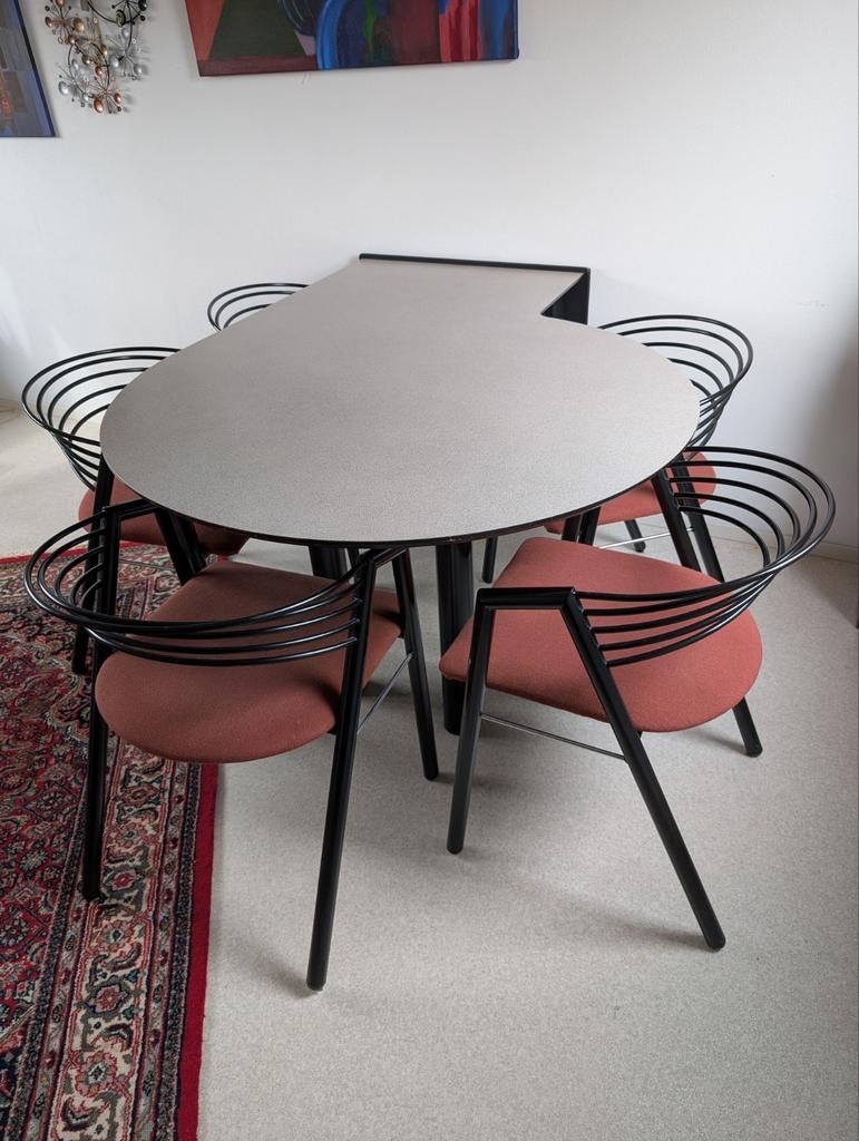 Eettafel met 5 stoelen, blad gemêleerd roze., Ophalen, Gebruikt, Rechthoekig, 50 tot 100 cm