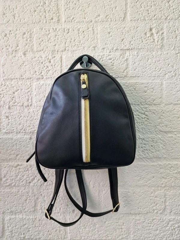 Steve Madden mini rugzak zwart, Sieraden, Tassen en Uiterlijk, Tassen | Damestassen, Ophalen of Verzenden, Zo goed als nieuw, Zwart