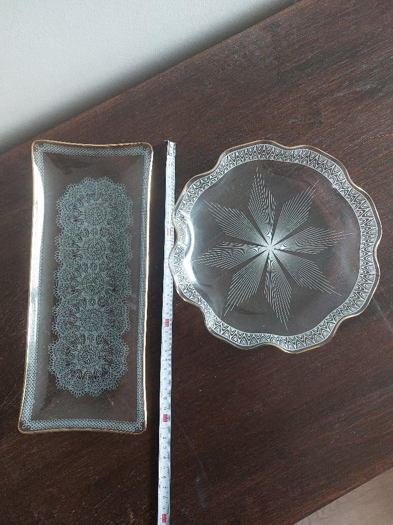 Gegraveerde glazen opdien schalen. Retro / vintage, Ophalen, Glas of Glazen, Overige stijlen, Glas