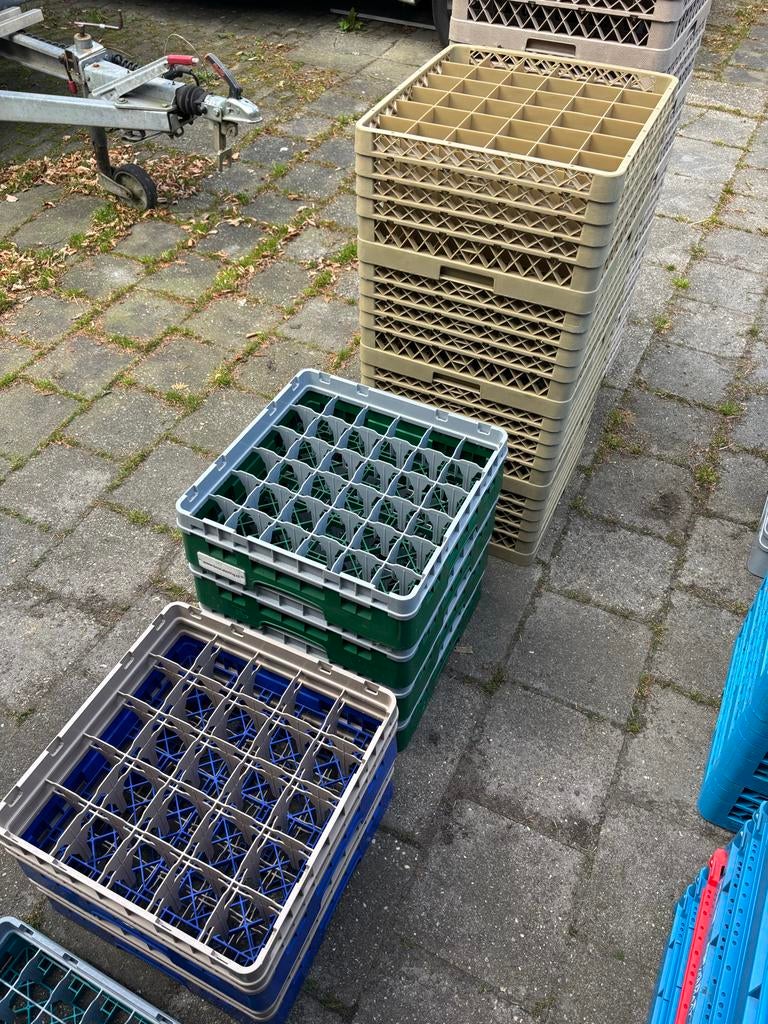 Vaatwaskorven in verschillende maten, 32 stuks, Ophalen, Gebruikt