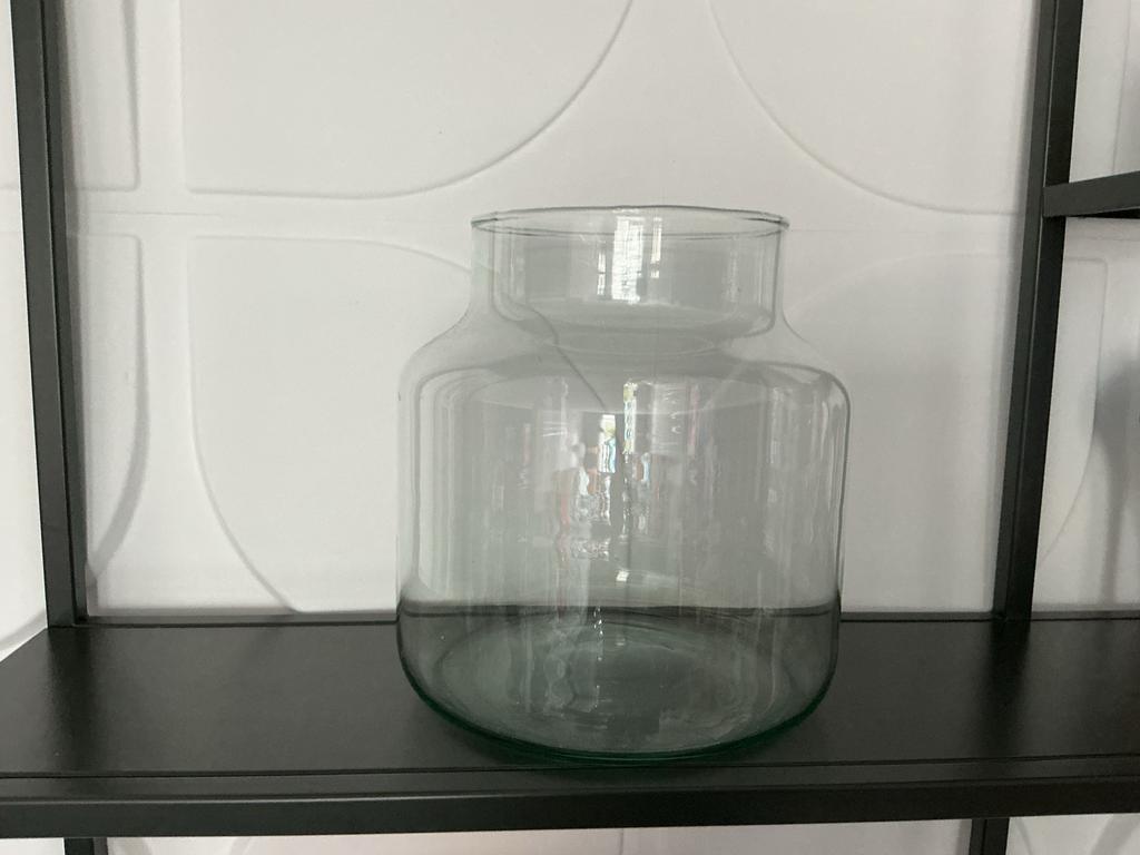 Grote glazen tulpen vaas, Overige kleuren, 50 tot 75 cm, Ophalen of Verzenden, Glas