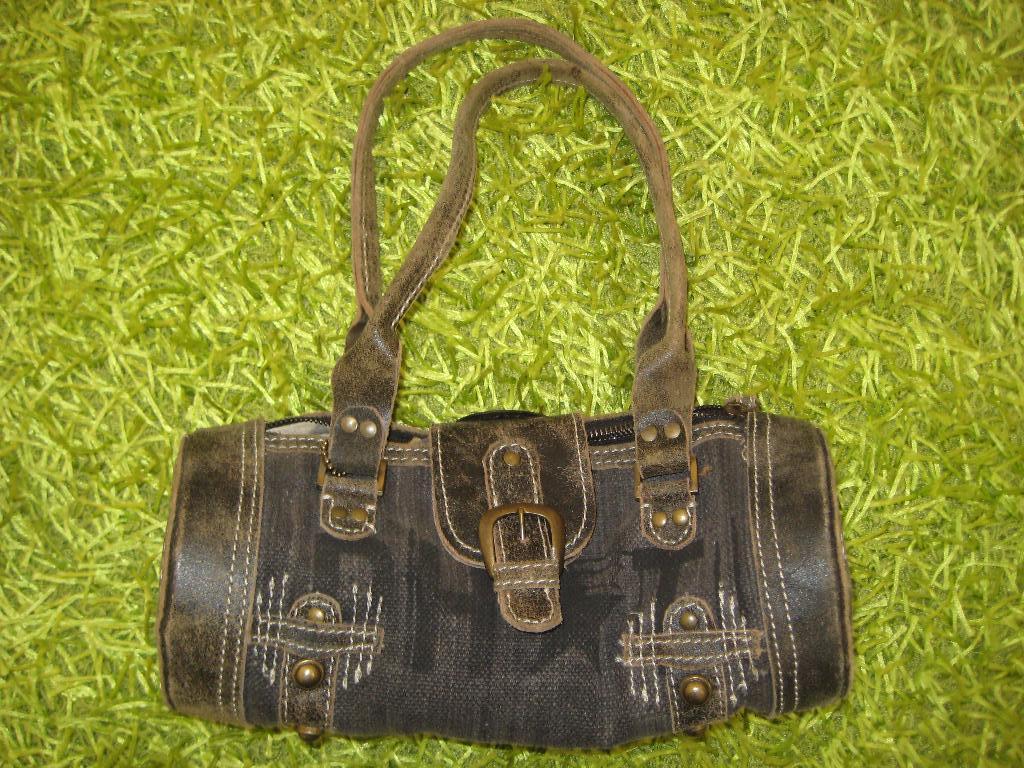 Stoere, leren, vintage meisjes/dames tas., Ophalen of Verzenden, Zo goed als nieuw, Bruin, Schoudertasje