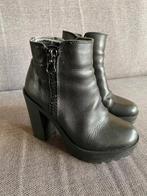 Enkelhoge laarsjes, Zwart, Lage of Enkellaarzen, Ophalen of Verzenden, Gedragen