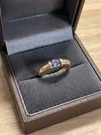 14 karaat geelgouden vintagering met een tanzaniet, Ophalen of Verzenden, Dame, Goud, Kleiner dan 17