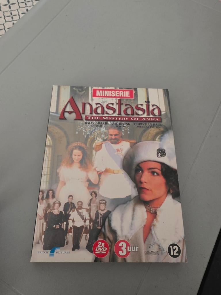 Anastasia: The Mystery of Anna (Miniserie), Ophalen of Verzenden