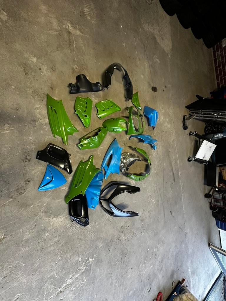 Peugeot speedfight kappenset, Fietsen en Brommers, Ophalen, Gebruikt, Kap, Peugeot