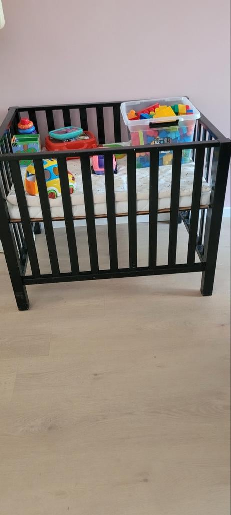 Zwarte box, Kinderen en Baby's, Boxen, Ophalen, Gebruikt