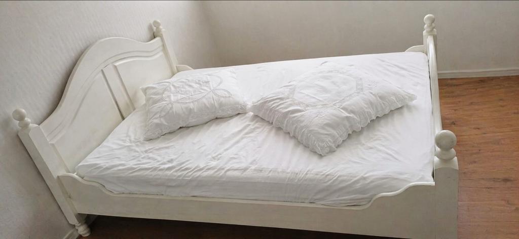 Vintage houten ledikant 140x200 wit - opknapper, Huis en Inrichting, Slaapkamer | Bedden, Ophalen, Gebruikt, Wit, Tweepersoons