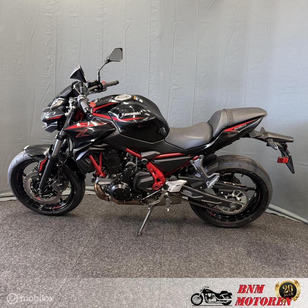 Kawasaki Z650, 649 cc, Bedrijf, Meer dan 35 kW, Toermotor