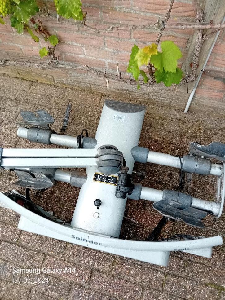 fietsdrager, Auto diversen, Fietsendragers, Gebruikt, Trekhaakdrager, 2 fietsen, Elektrische fiets, Ophalen