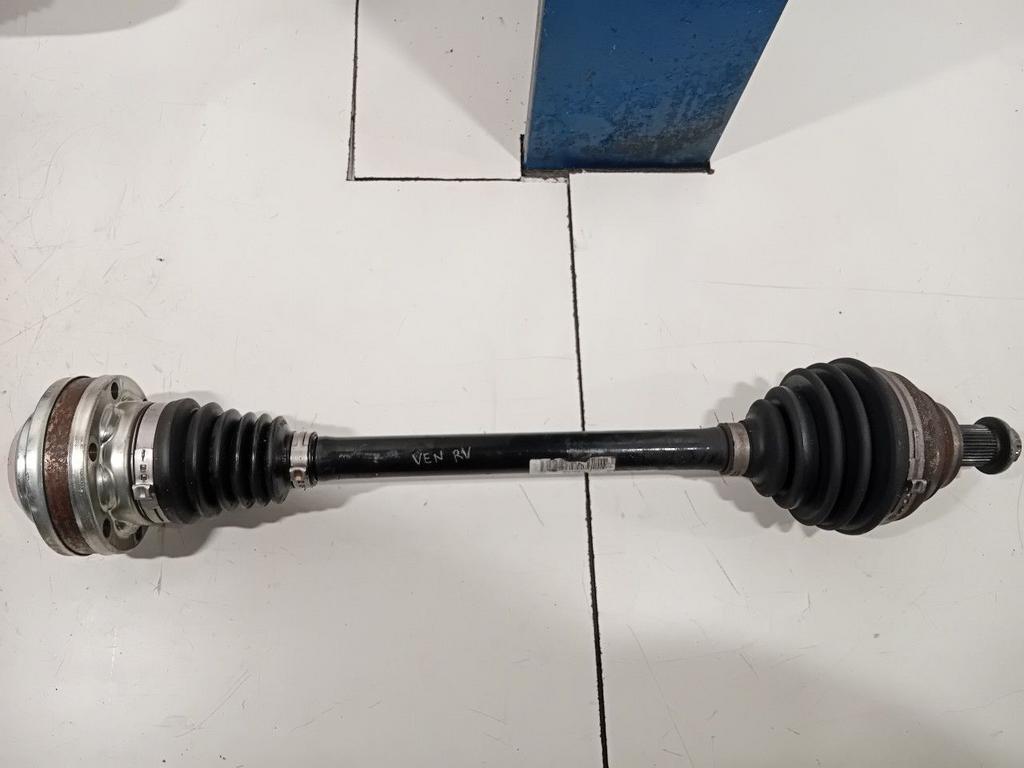 Aandrijfas rechts voor Volkswagen Golf, Onderdelen@venauto.nl, Van der Ven Autorecycling B.V., Gebruikt, Ettenseweg 76, 4706 PB Roosendaal, The Netherlands
