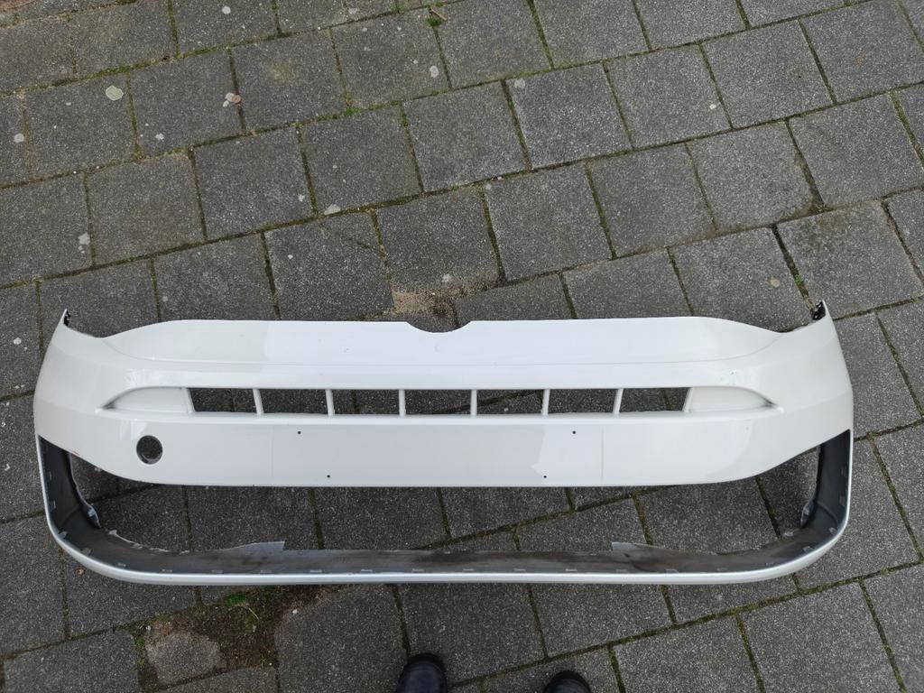 Voorbumper Volkswagen Caddy 2022 zo goed als nieuw, Nieuw, Ophalen of Verzenden, Bumper, Volkswagen