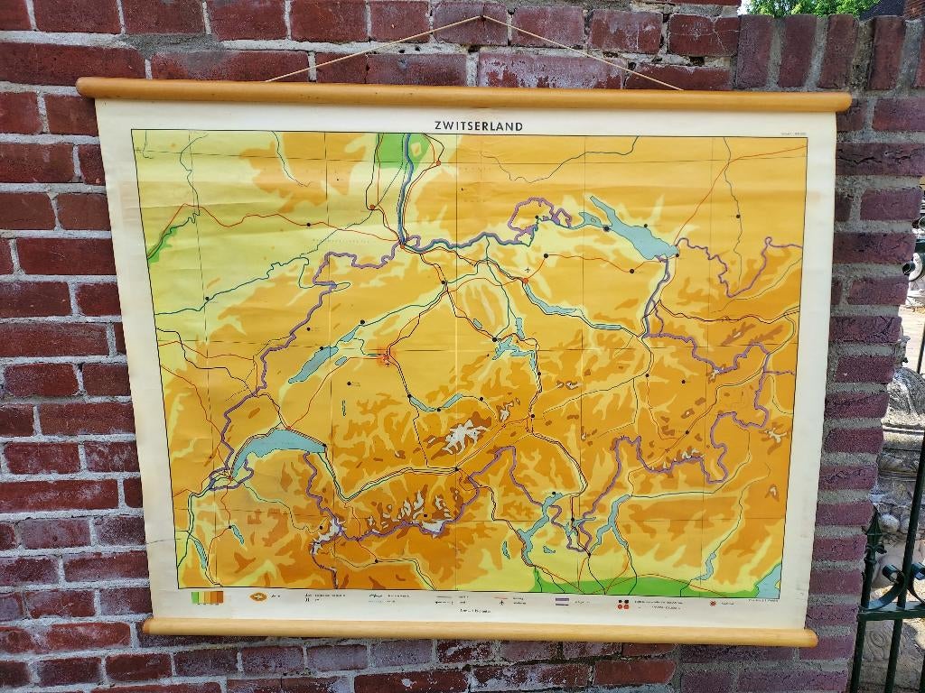 Schoolkaart van Zwitserland., Antiek en Kunst, Antiek | Schoolplaten, Ophalen of Verzenden, Aardrijkskunde