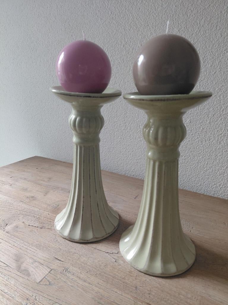 Kandelaars groen met kaars, Overige materialen, 25 tot 50 cm, Ophalen of Verzenden, Zo goed als nieuw