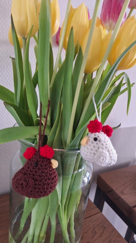 Gehaakte kippetjes, wit en bruin, Ophalen of Verzenden, Nieuw, Dieren, Meerkleurig