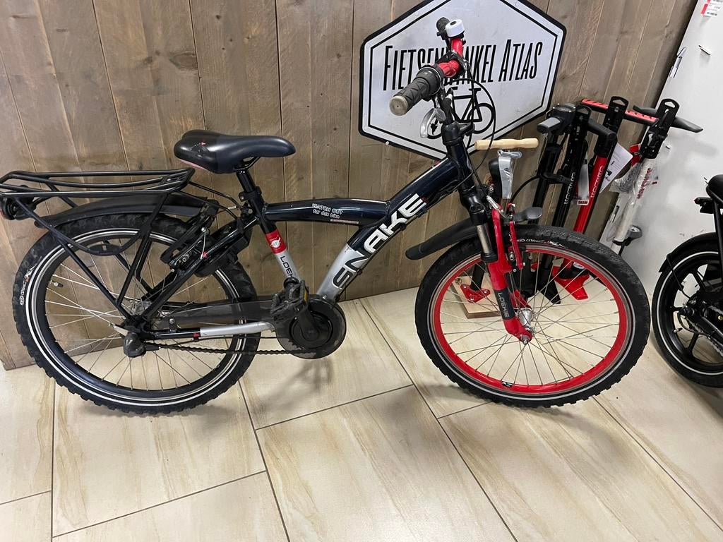 Batavus Snake jongens fiets 22 inch 3 versnellingen, Ophalen of Verzenden, Zo goed als nieuw, 22 inch, Versnellingen