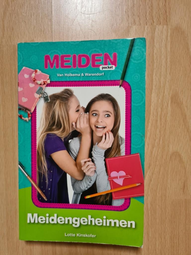 Meidengeheimen - Lotte Kinskofer, Ophalen of Verzenden, Zo goed als nieuw, Fictie algemeen