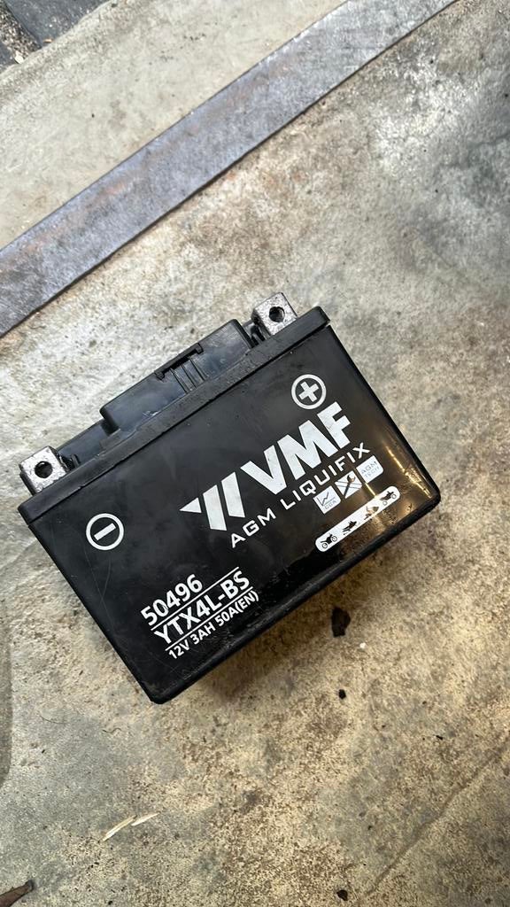 Gloednieuwe accu 12v, Ophalen of Verzenden