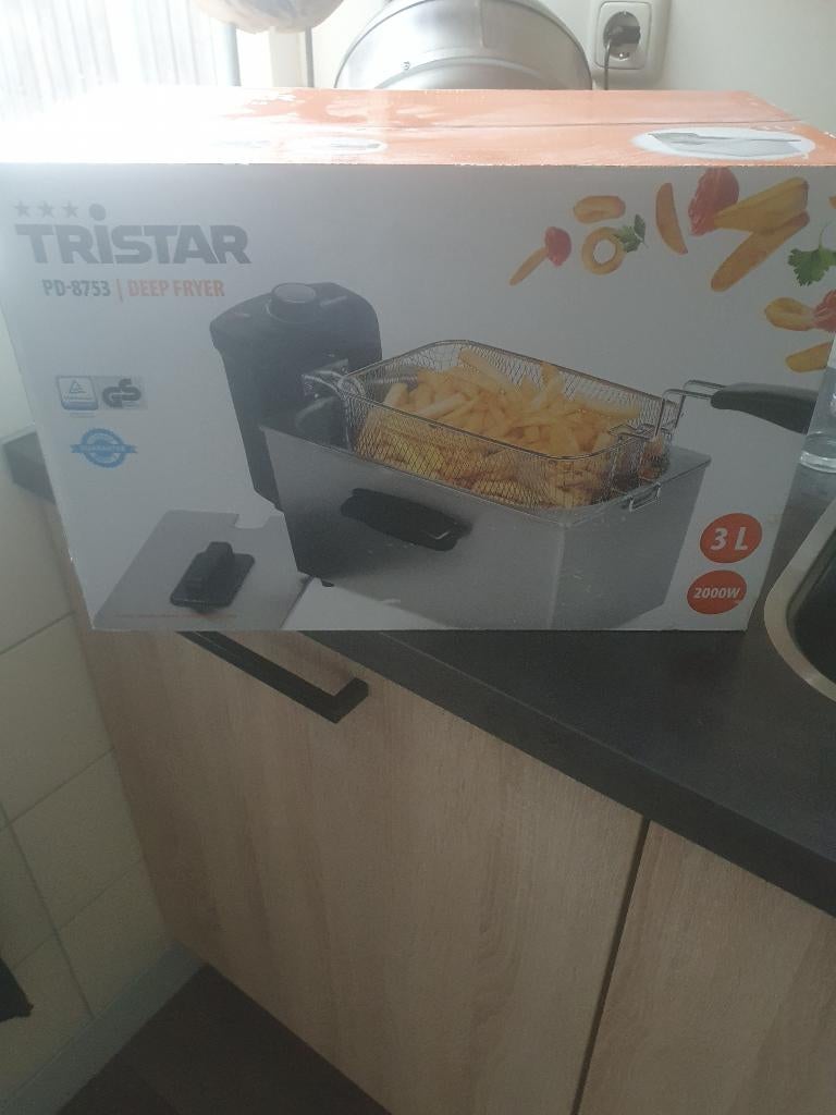 Frituur pan tristar nieuw, 2 tot 3 liter, Ophalen, Nieuw