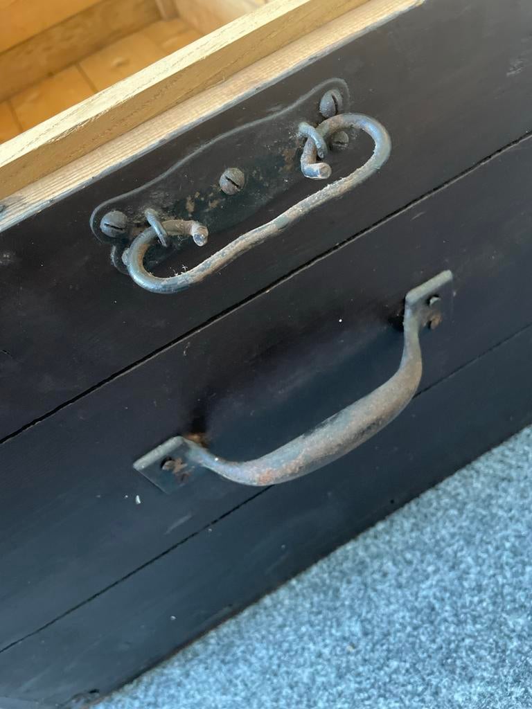 Oude stevige hutkoffer A.H. Hofstra no 73, Huis en Inrichting, Woonaccessoires | Kisten, Ophalen, Gebruikt, 100 tot 150 cm, 50 tot 75 cm