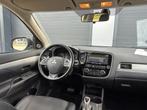 Mitsubishi Outlander 2.0 PHEV Executive Edition / TREKHAAK, 4 cilinders, Vierwielaandrijving, Hybride Elektrisch/Benzine, SUV of Terreinwagen