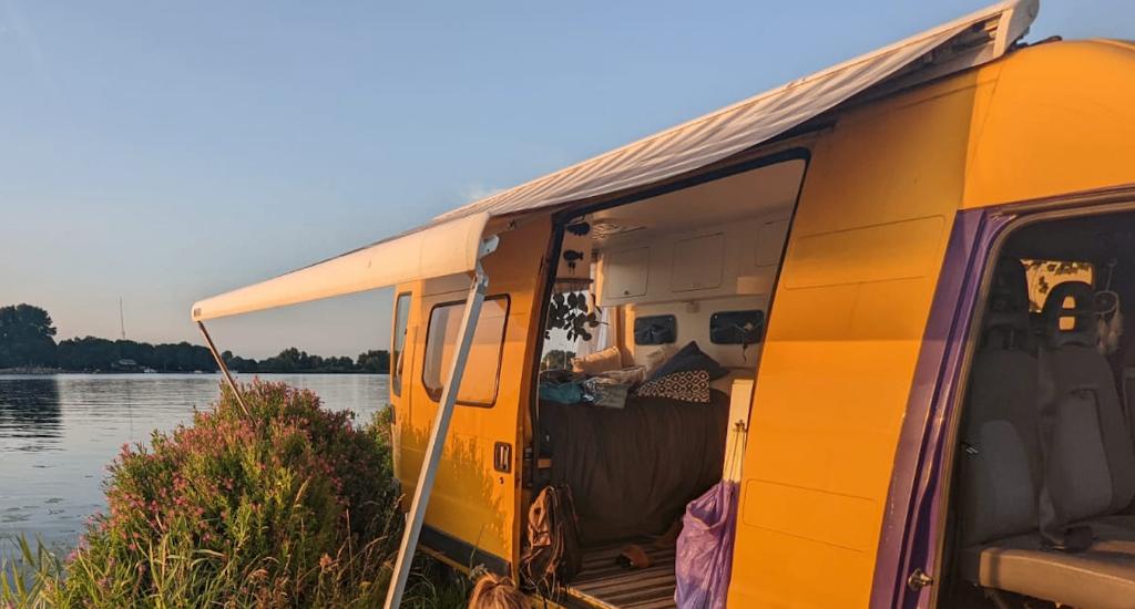 Thule cassette luifel  260 cm breed zonnescherm, Ophalen, Zo goed als nieuw