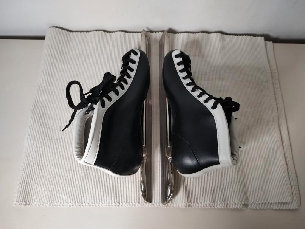 S627 Zandstra Lage Noren maat 43, geslepen, Sport en Fitness, Schaatsen, Zandstra, Ophalen of Verzenden, Joure, Onbekend