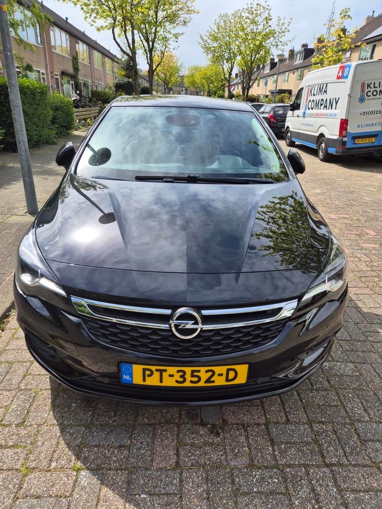 Opel Astra 1.6 Cdti 118KW BiTurbo 2017, Auto's, Opel, Voorwielaandrijving, 4 cilinders, 160 pk, Zwart