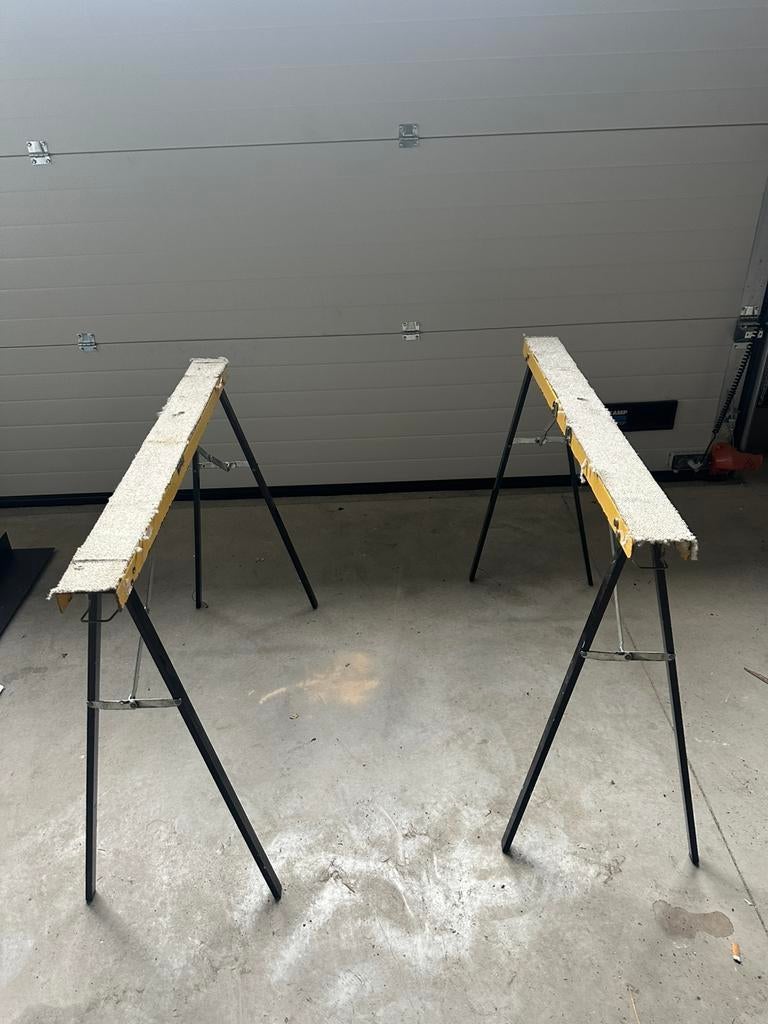 Metalen schragen, Ophalen, Zo goed als nieuw, Overige typen, Minder dan 2 meter