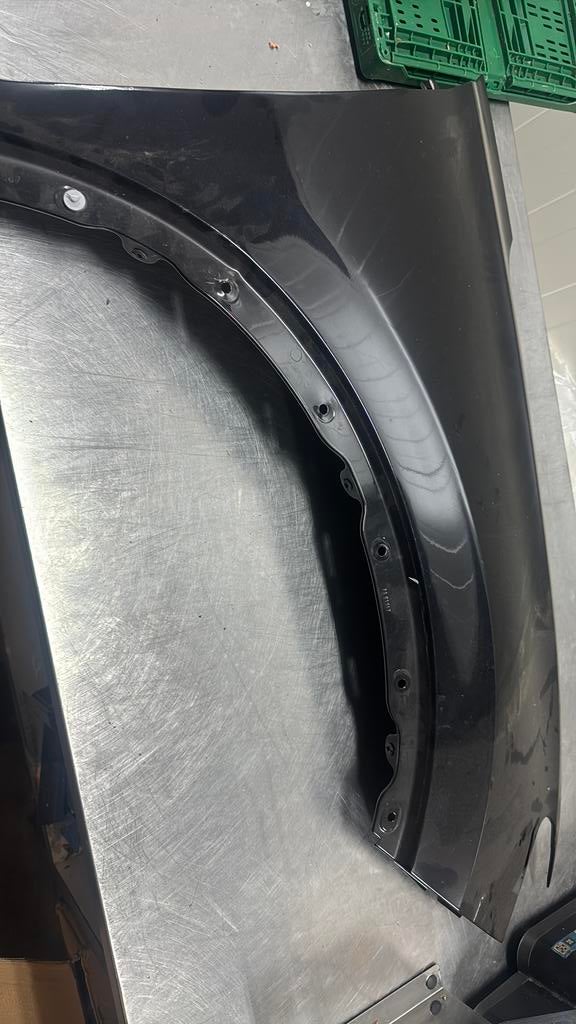 Zijschermen tiguan, Ophalen of Verzenden, Nieuw, Rechts, Spatbord