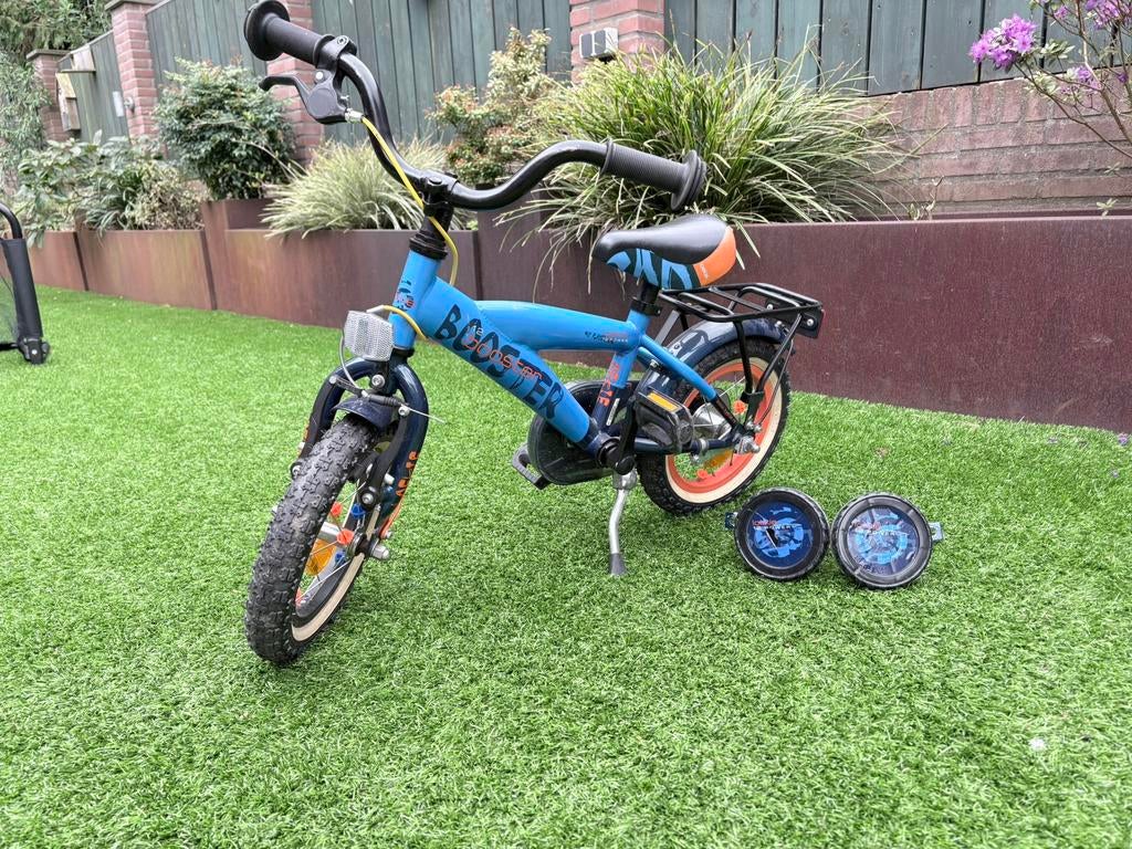 Loekie booster 12 inch, Fietsen en Brommers, Minibikes, Midibikes en Pitbikes, Ophalen, Zo goed als nieuw