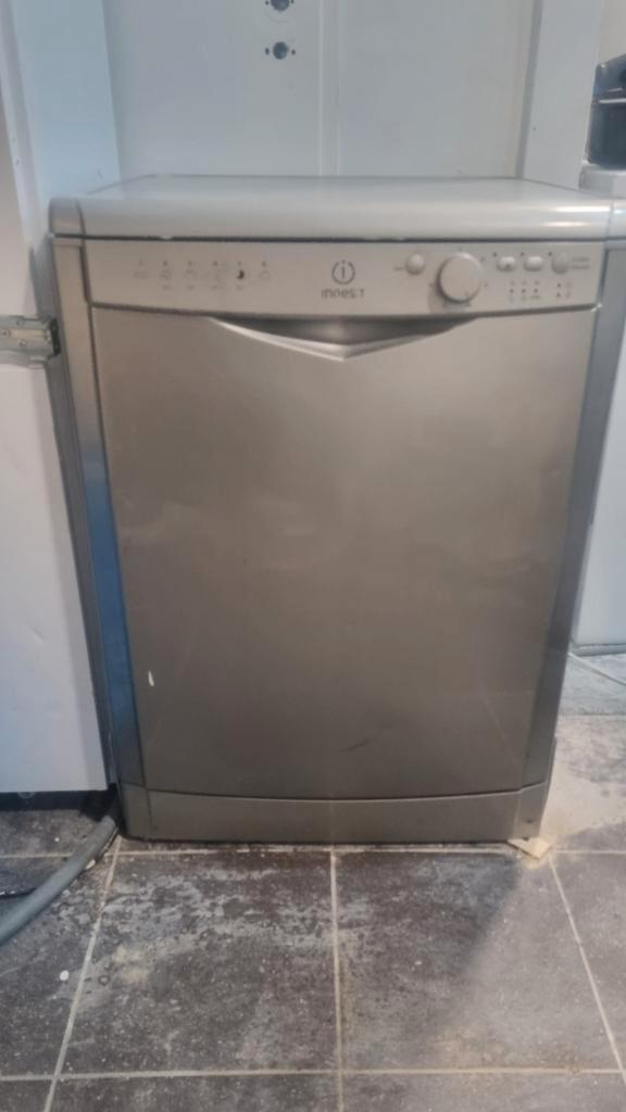 Indesit Vaatwasser - Goed Werkend, Witgoed en Apparatuur, Vaatwasmachines, Gebruikt, Vrijstaand, 85 tot 90 cm, 60 cm of meer, Ophalen