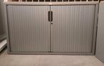 Grijze roldeurkast met houten blad, Huis en Inrichting, Kasten | Roldeurkasten en Archiefkasten, Ophalen of Verzenden