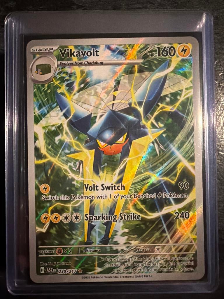 Pokémon Kaart: Vikavolt 230/217 (Foil), Ophalen of Verzenden, Zo goed als nieuw, Losse kaart, Foil