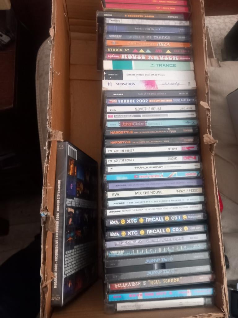 Heel veel dance cd's house trance hardcore, Cd's en Dvd's, Ophalen of Verzenden, Zo goed als nieuw, Dance Populair