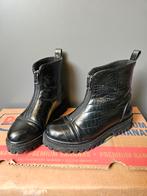 Zwart laarsje maat 36, Ophalen of Verzenden, Zo goed als nieuw, Zwart