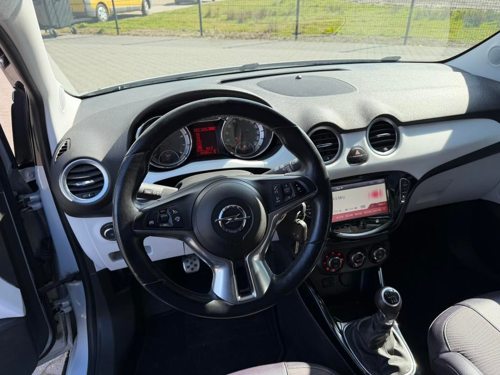 Opel Adam