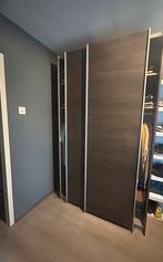 Kledingkast met schuifdeuren - Donkerbruin, Ophalen, Met plank(en), Gebruikt, 200 cm of meer