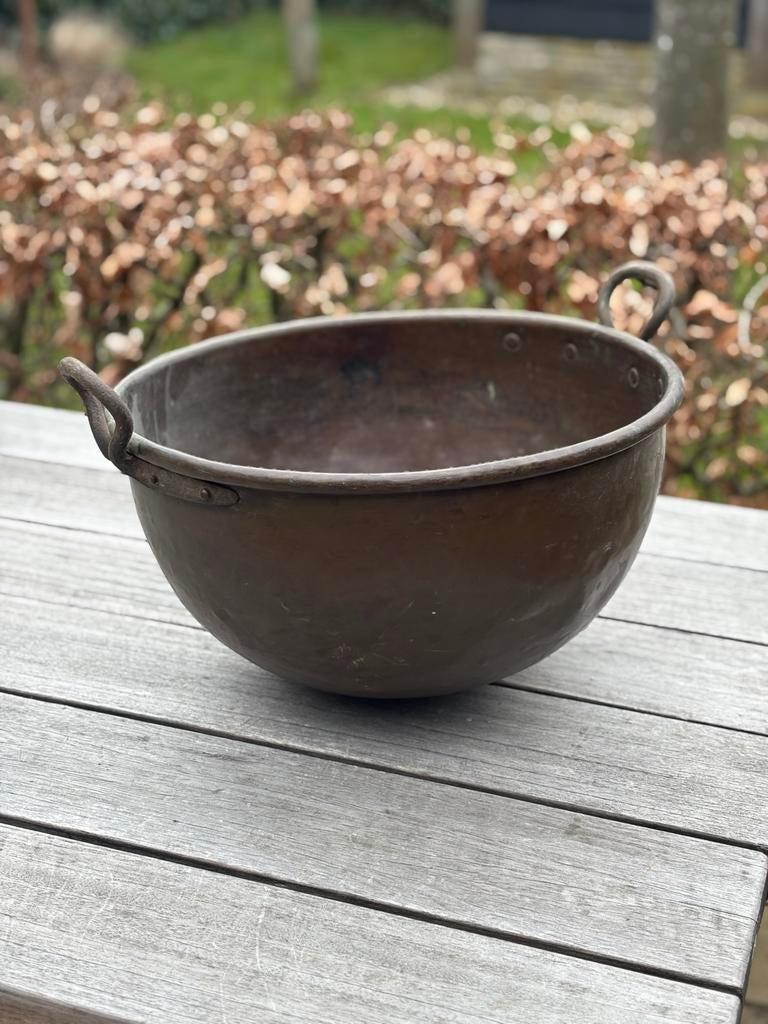 Oude koperen kom met handvatten, Antiek en Kunst, Antiek | Koper en Brons, Ophalen of Verzenden, Koper