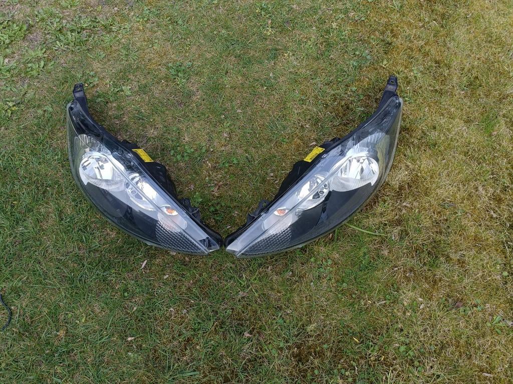 Orginele zwarte koplampen Ford Fiesta 6 MK6, Ophalen, Gebruikt, Ford