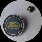 FORD pin, blauw, Ophalen of Verzenden, Zo goed als nieuw, Transport, Speldje of Pin