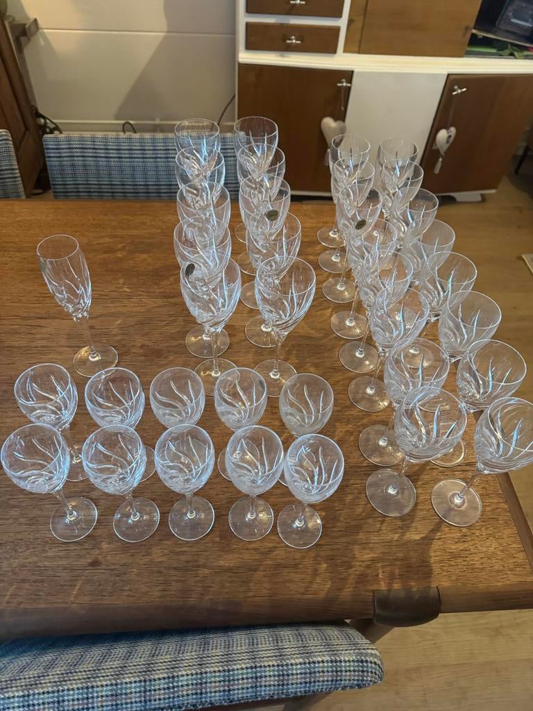 Rosenthal kristallen wijnglazen - 26 stuks in 3 maten, Antiek en Kunst, Antiek | Glas en Kristal, Ophalen of Verzenden