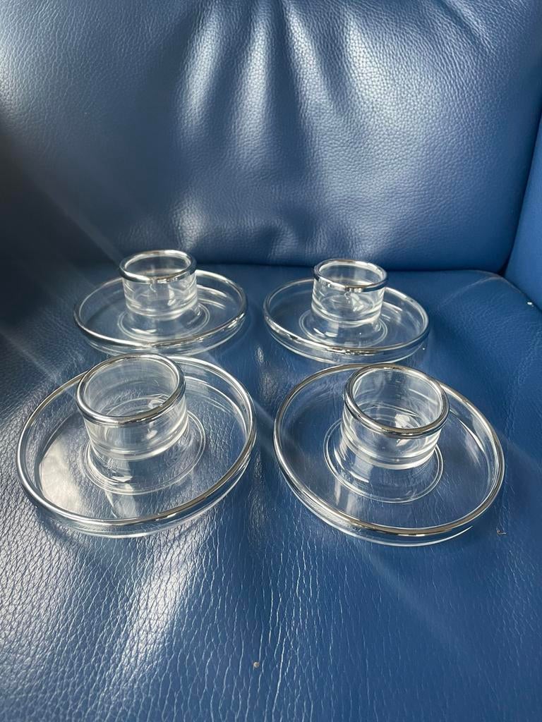 Vintage 4 eierdopjes in transparant acryl en zilveren rand, Overige materialen, Overige typen, Ophalen of Verzenden, Zo goed als nieuw
