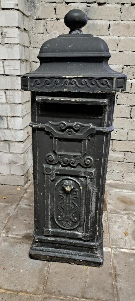 Staande brievenbus Engelse stijl van beton, Tuin en Terras, Brievenbussen, Ophalen, Gebruikt