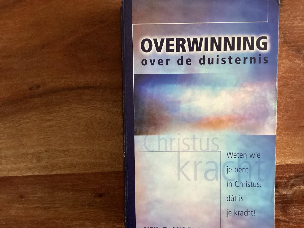 Overwinning over de duisternis Neil T. Anderson, Boeken, Gelezen, Christendom | Protestants, Ophalen of Verzenden, Neil T. Anderson